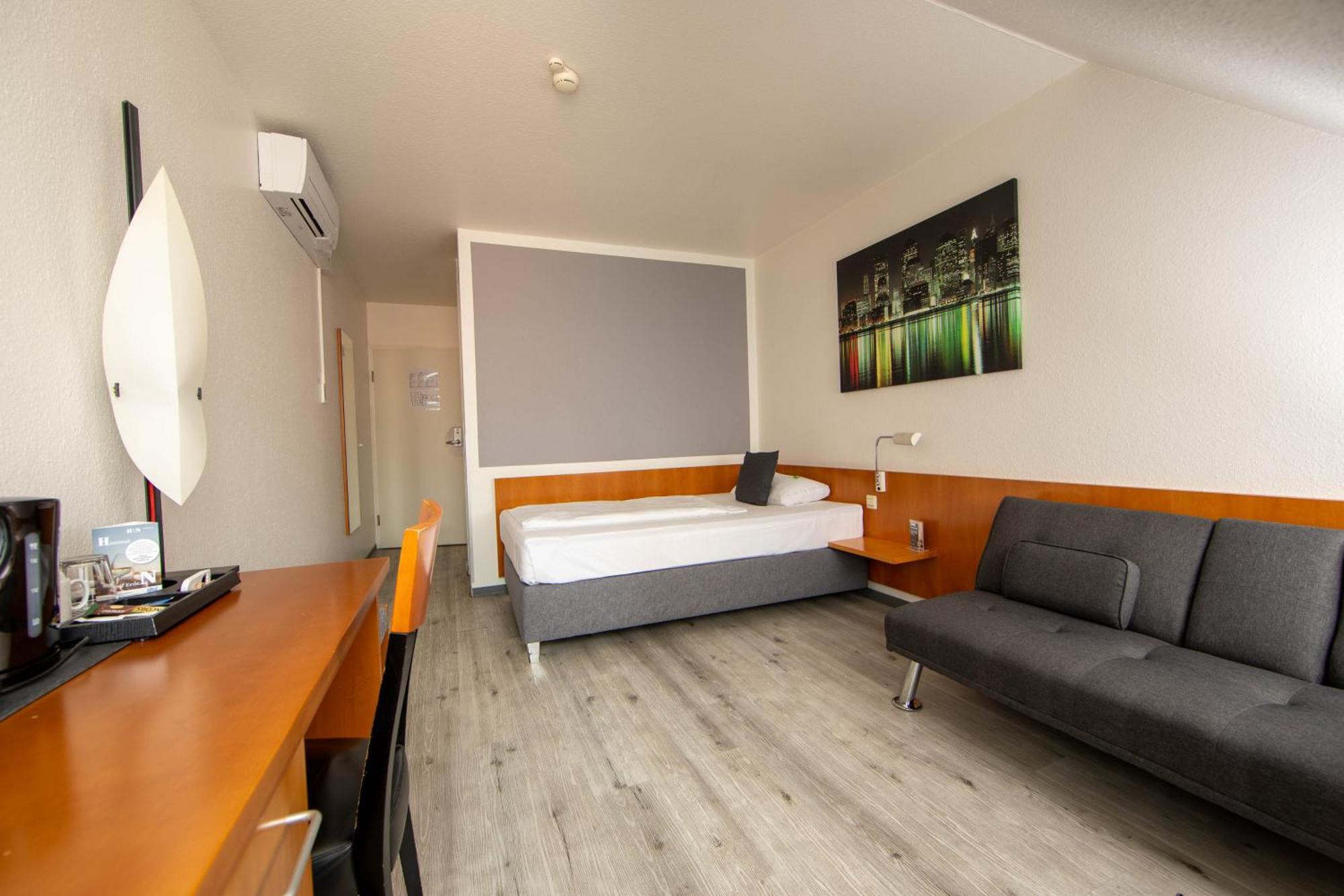 Hogh Hotel Heilbronn Exterior foto